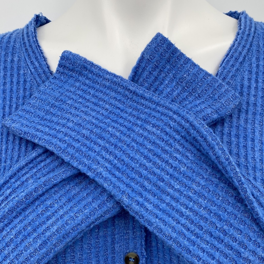 Out From Under | Urban Outfitters Blue Thermal Button Front Top Small - Picture 10 of 14